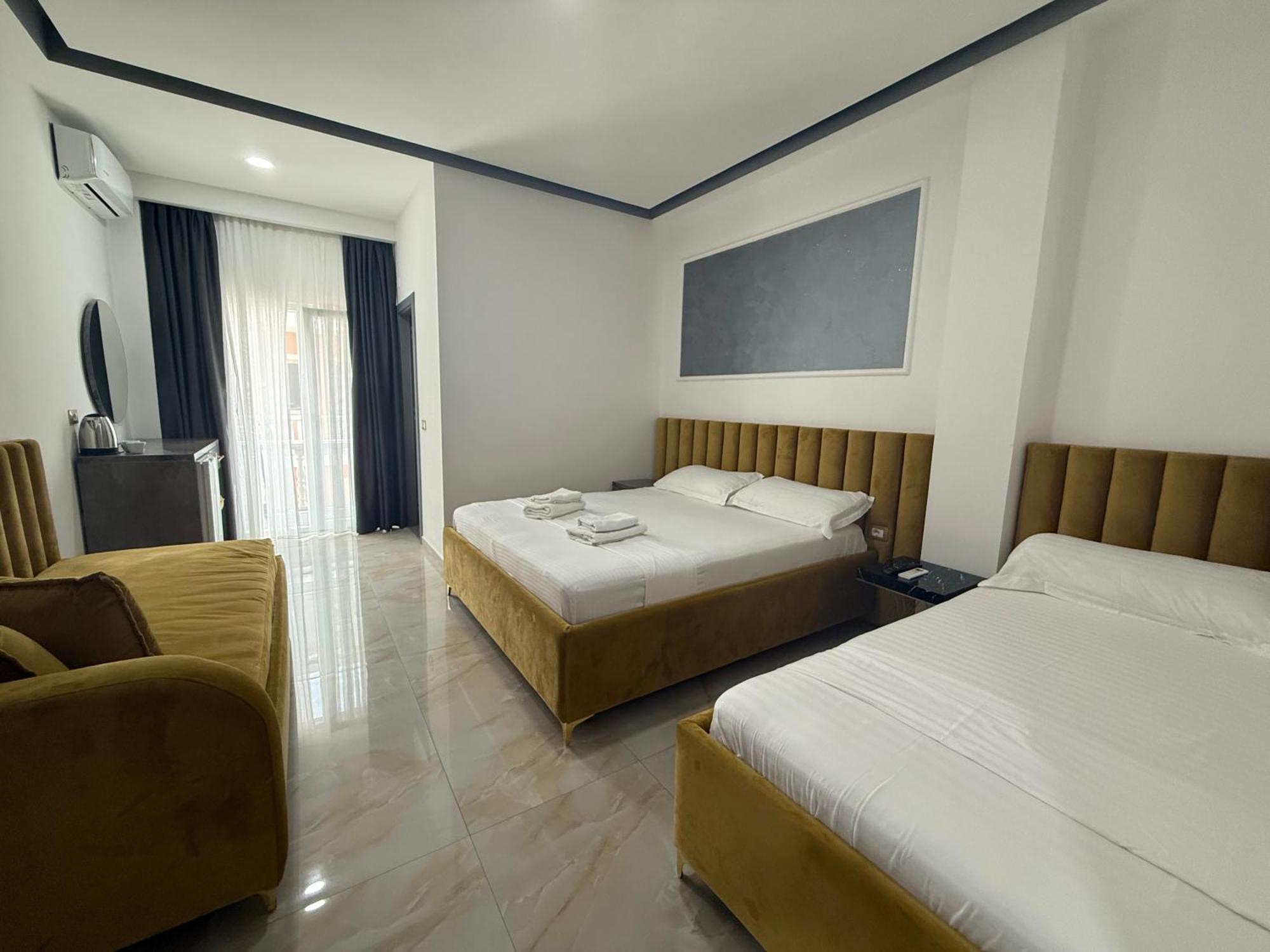Hotel Leodori 1 Shëngjin المظهر الخارجي الصورة