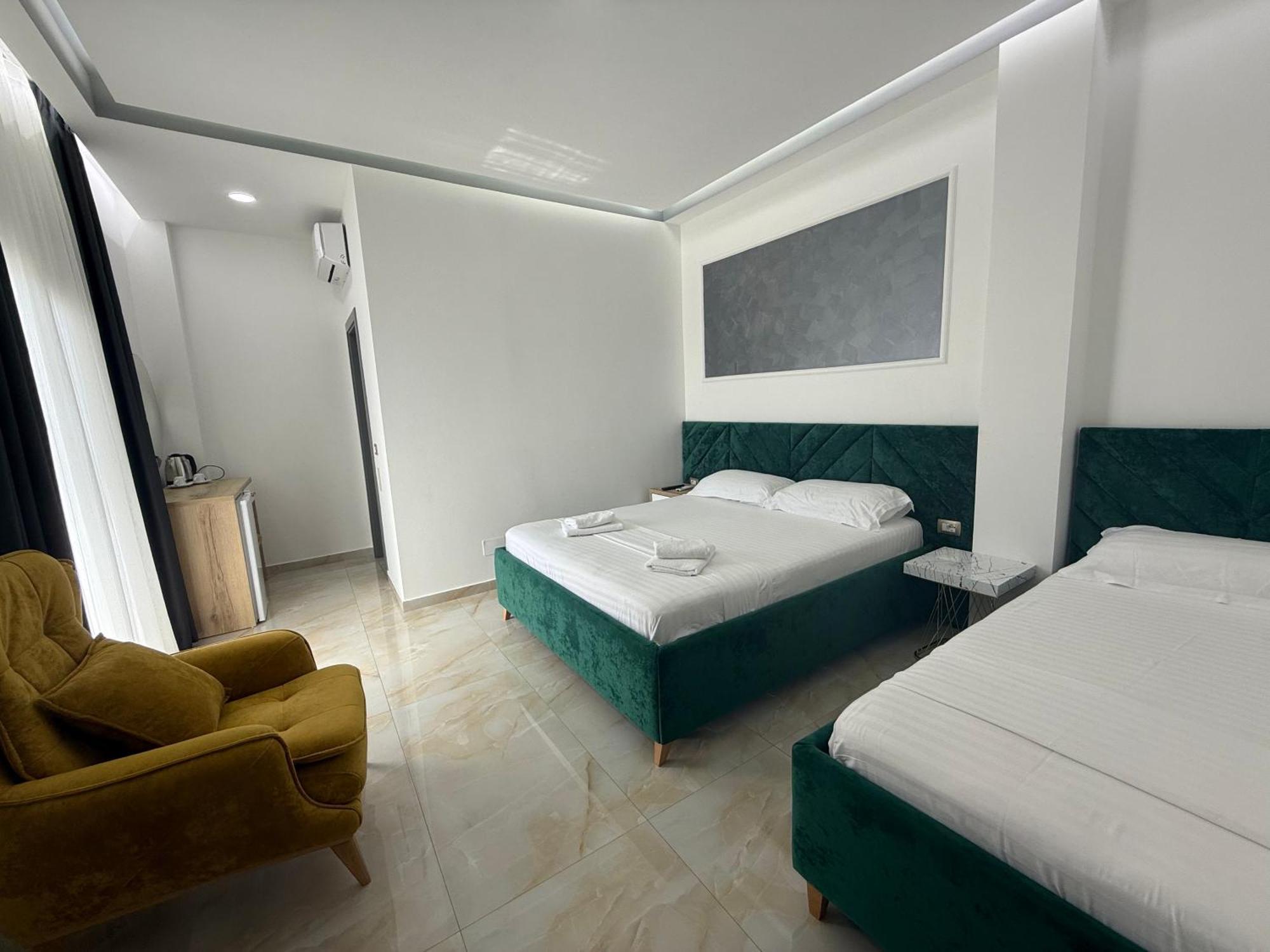Hotel Leodori 1 Shëngjin المظهر الخارجي الصورة